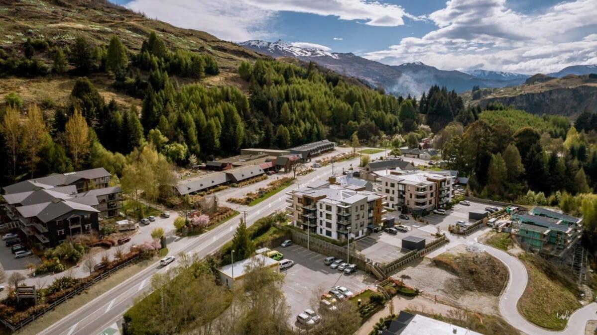 Cozy Coronet Peak Apartment At La Residence Du Parc ควีนส์ทาวน์ ภายนอก รูปภาพ